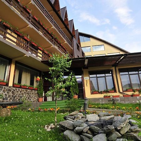 Mistral Resort Моечиу-де-Сус Экстерьер фото