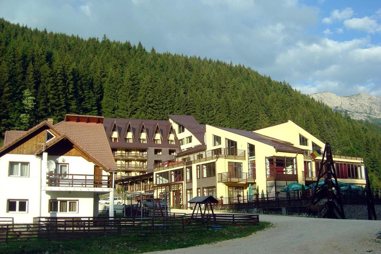 Mistral Resort Моечиу-де-Сус Экстерьер фото