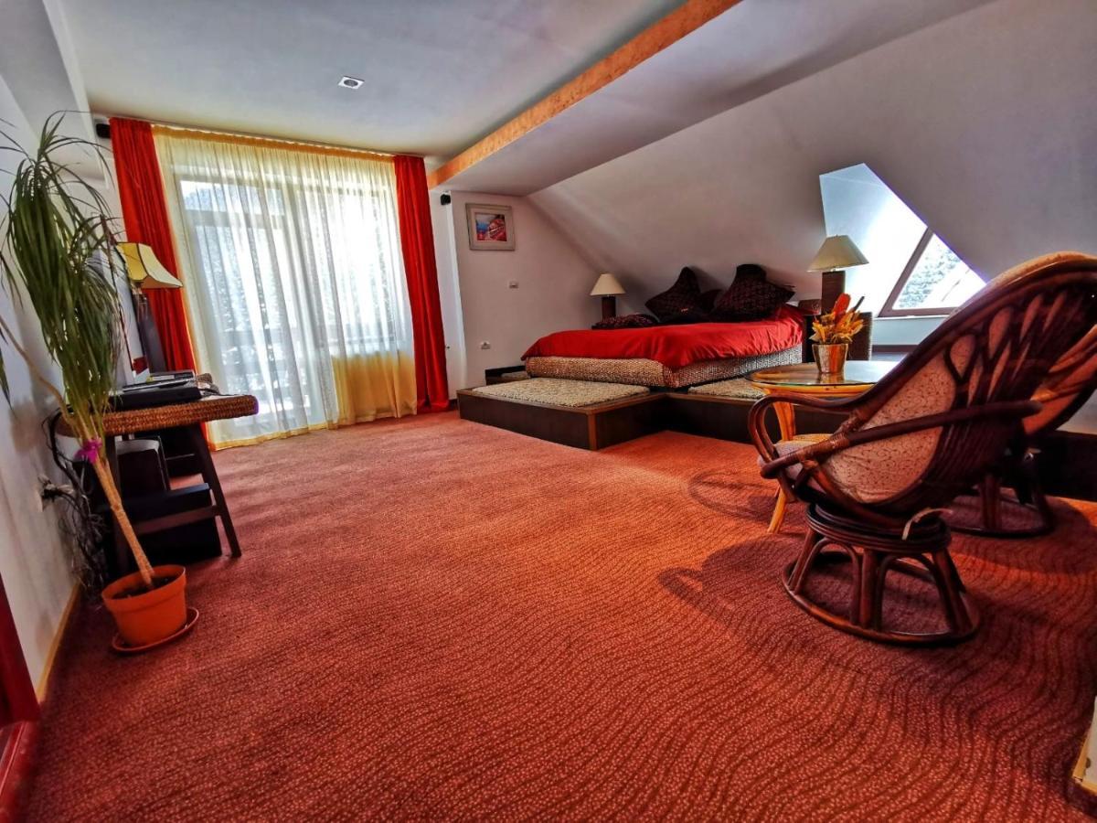 Mistral Resort Моечиу-де-Сус Экстерьер фото